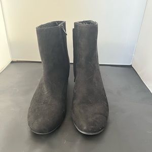 Time and Tru Boots